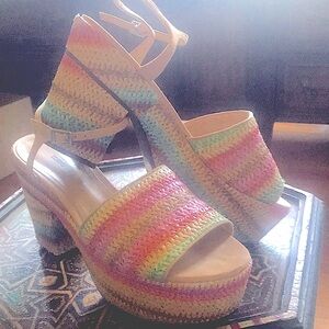 SCUTZ Raffia platform shoes, like new, rainbow colors ,  BoHo, Malibu Beach WOW